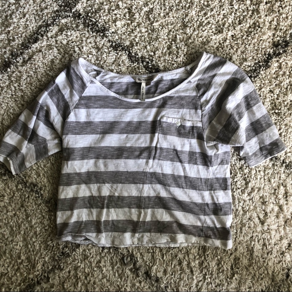 BCBG: Cropped Shirt
